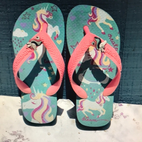 Girls Flip Flops - Picture 1 of 3